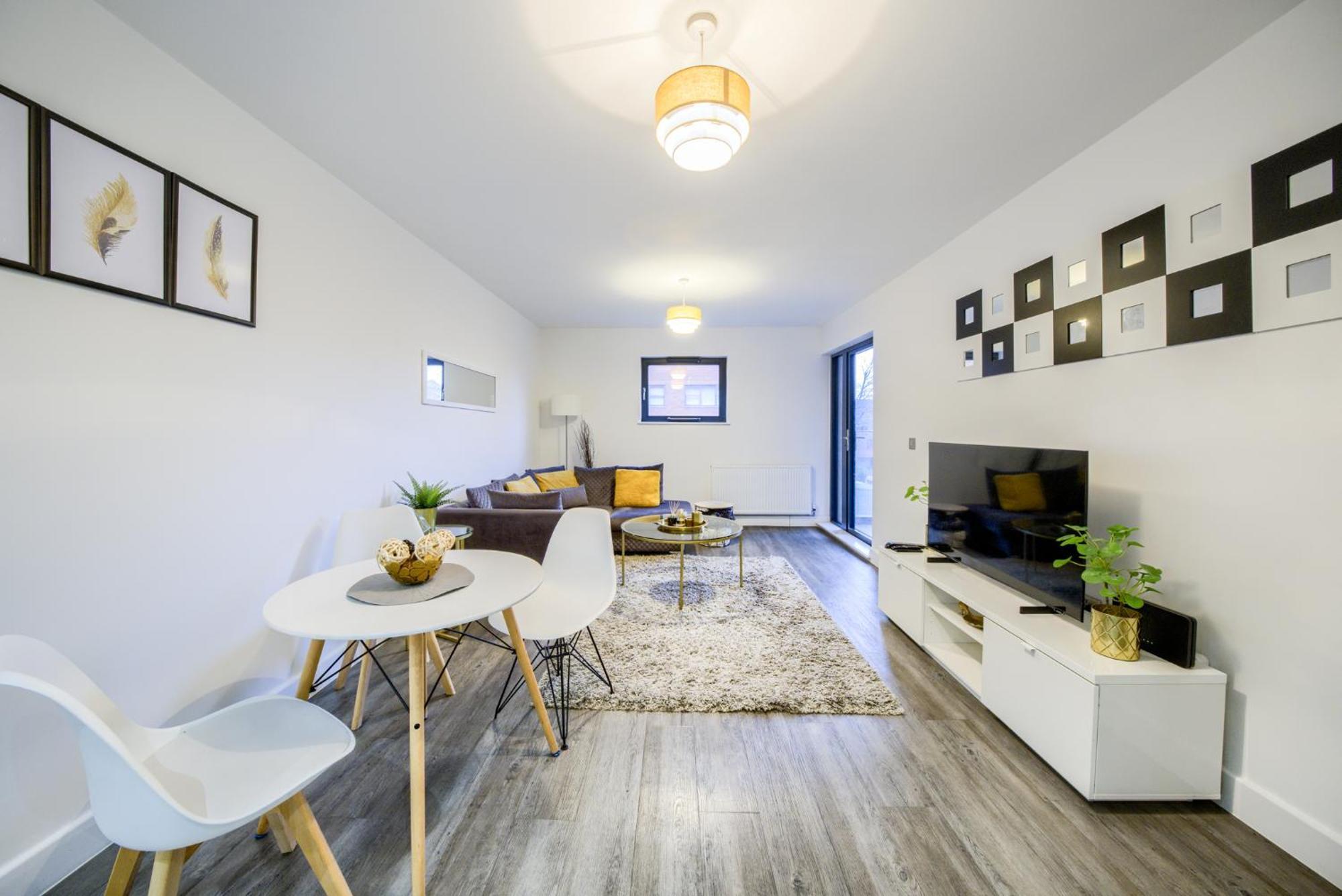 Modern 2 Bed Apartment With Central Location Birmingham Exterior photo